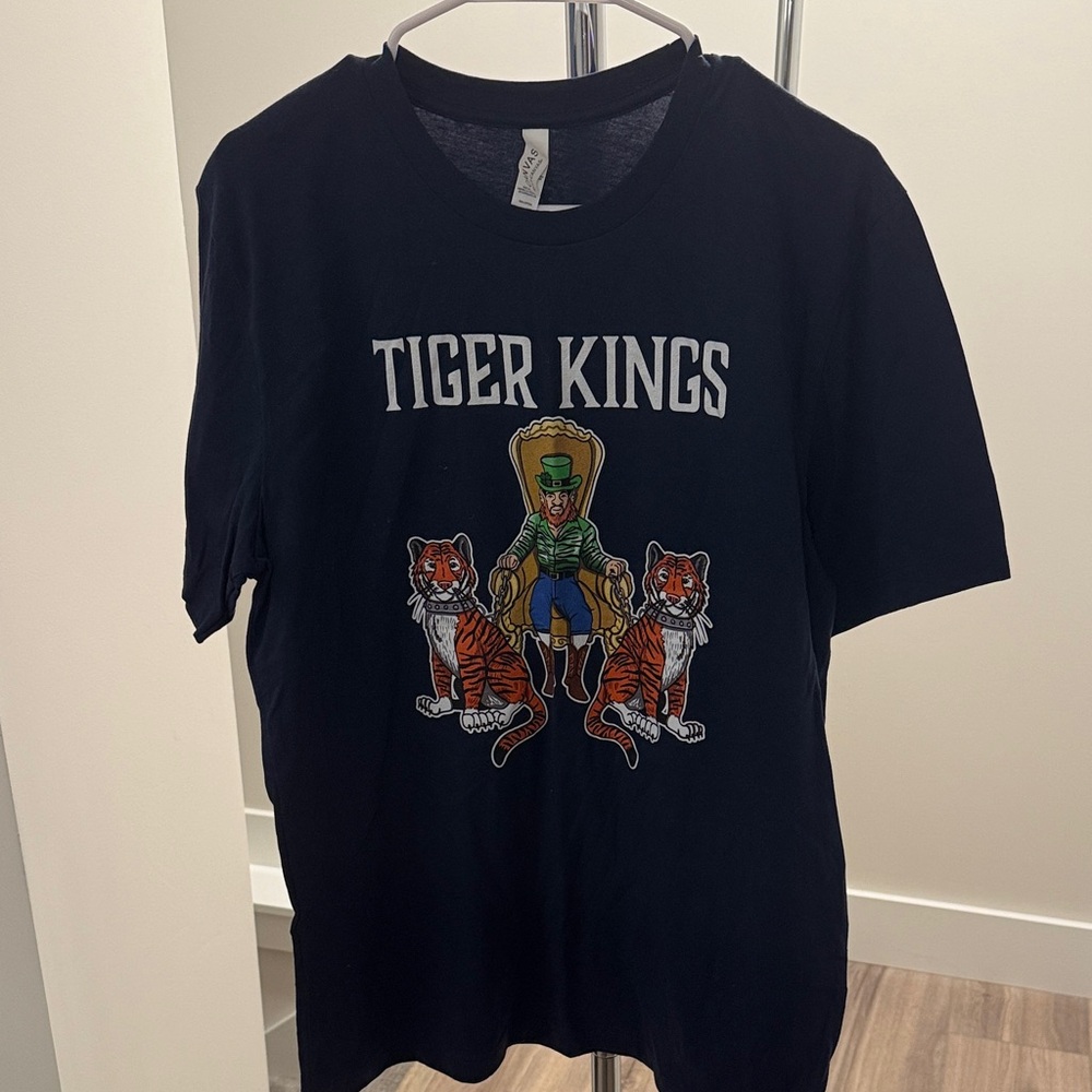 RARE Barstool Notre Dame Tiger Kings Graphic Short Sleeve Tee - Navy Blue